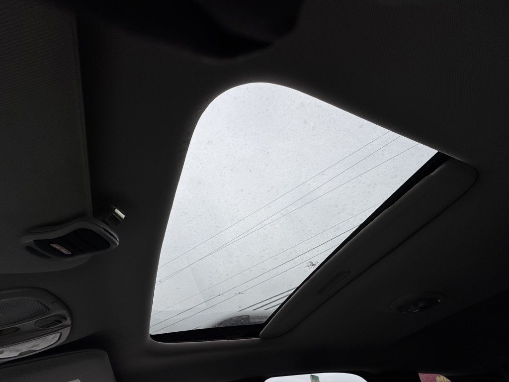 2008 Pontiac Torrent Image 21