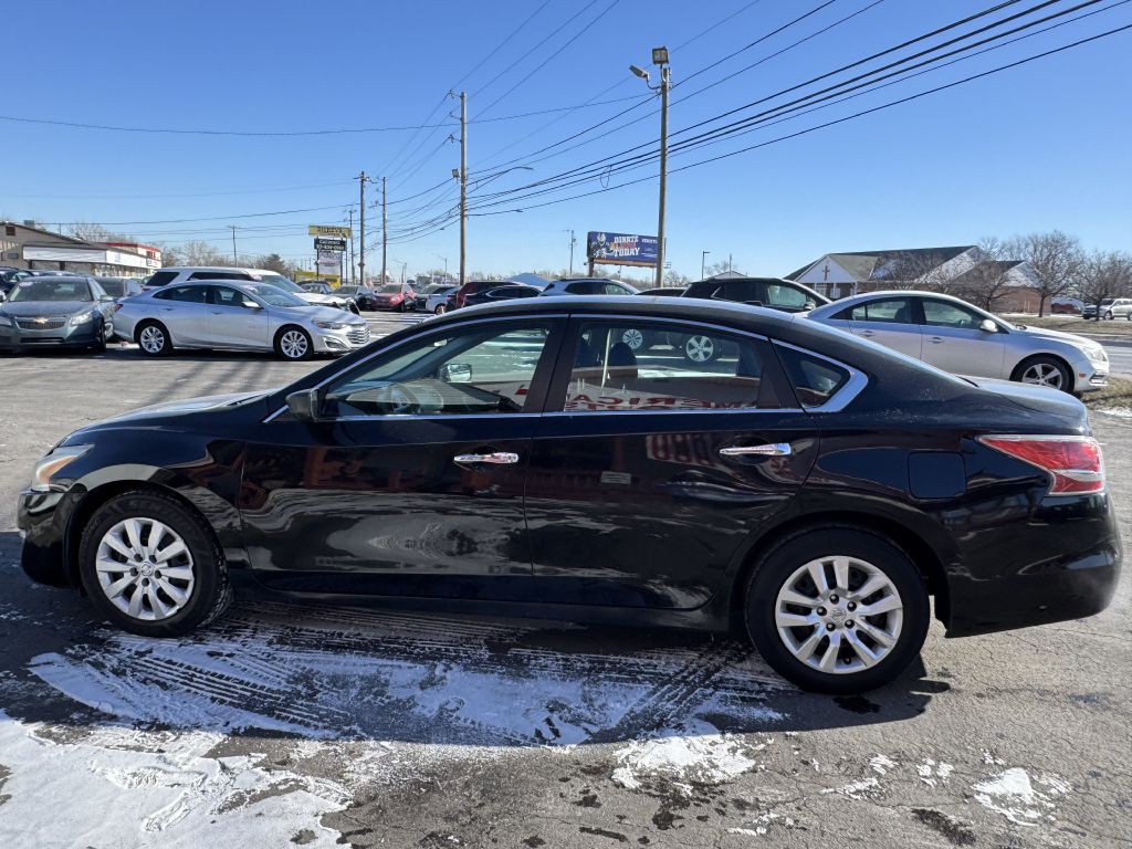 2015 Nissan Altima Image 3