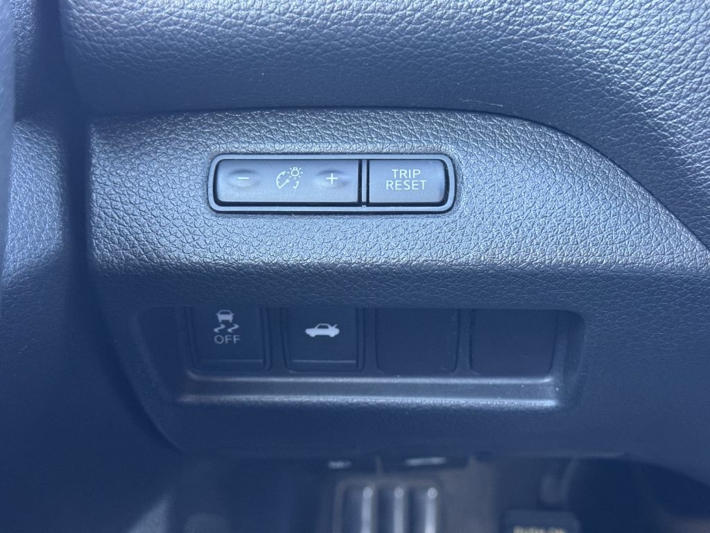 2015 Nissan Altima Image 10