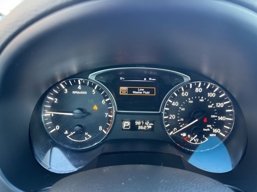 2015 Nissan Altima Image 16