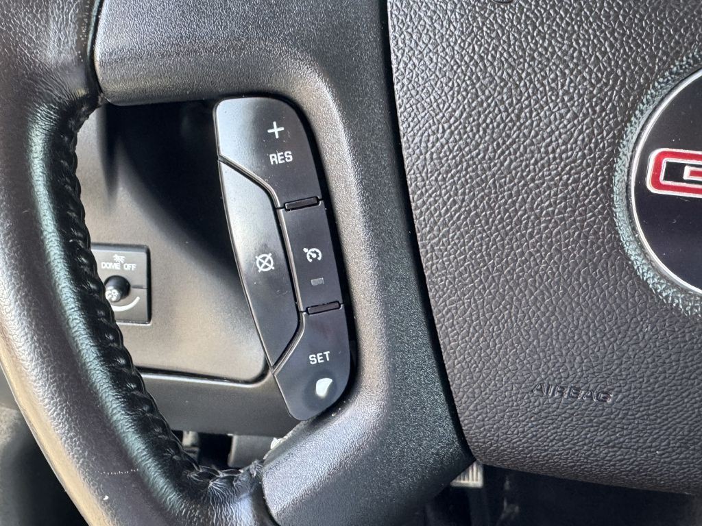 2022 GMC Savana Image 13