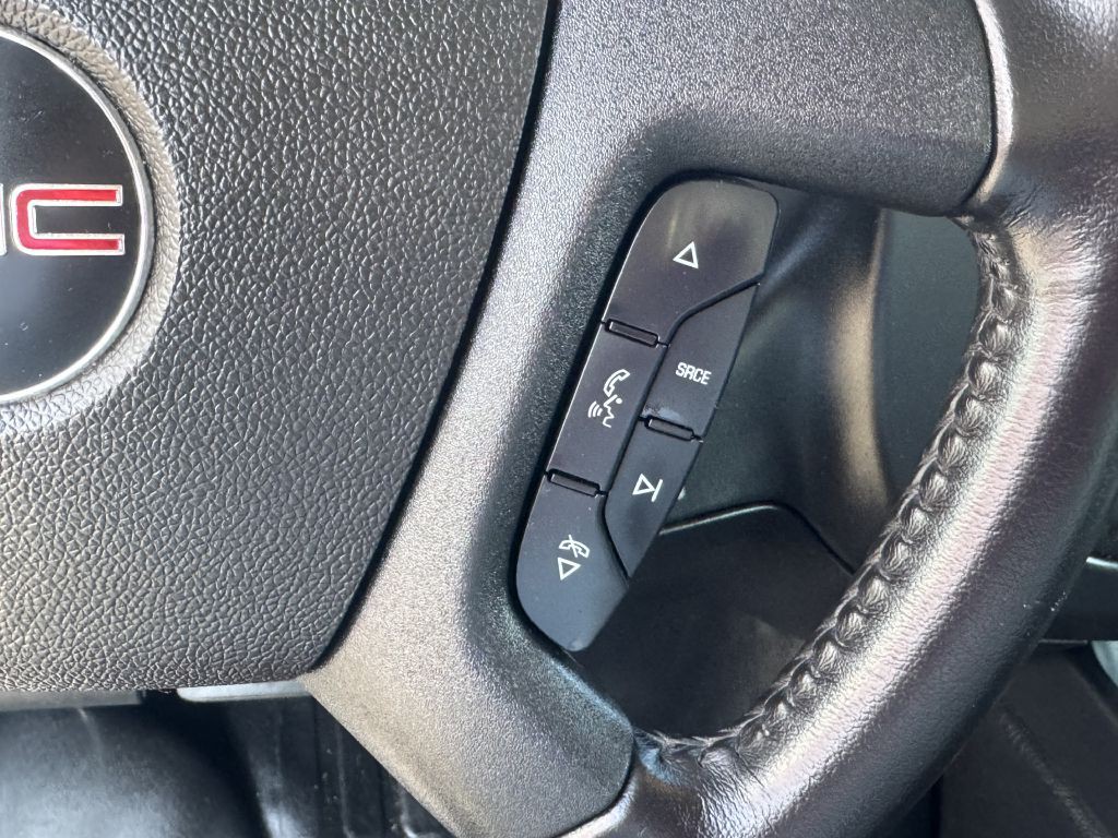 2022 GMC Savana Image 14