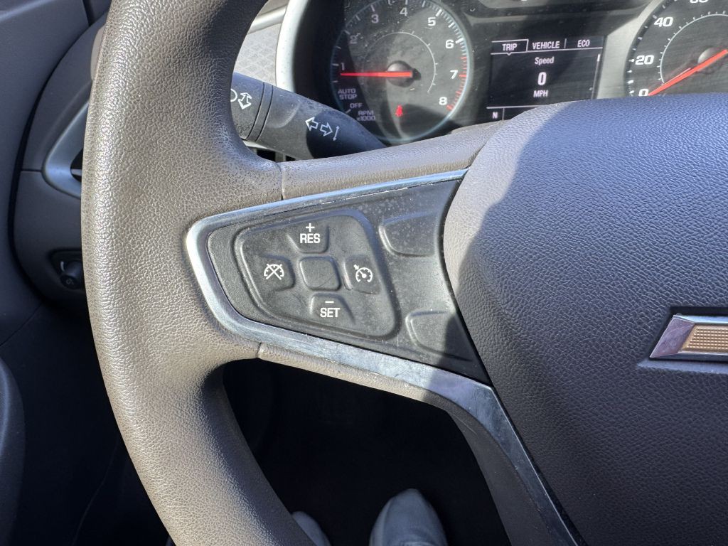 2017 Chevrolet Malibu Image 13