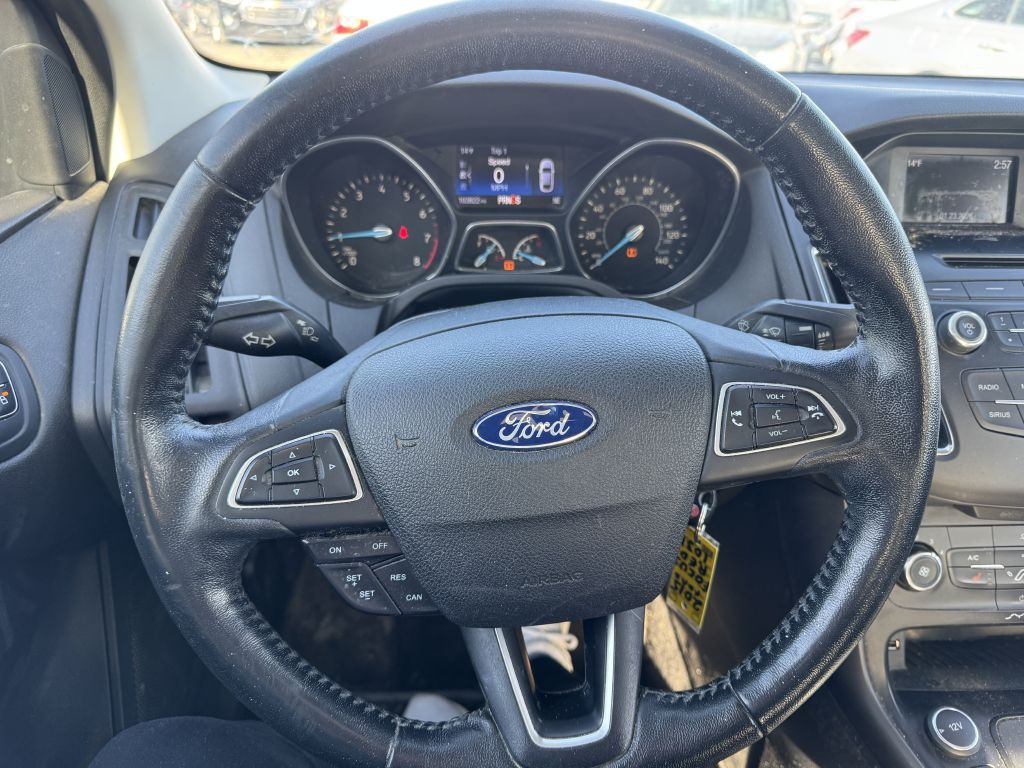 2015 Ford Focus Image 9