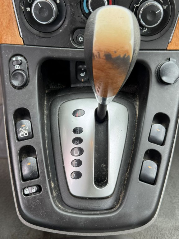 2007 Saturn Vue Image 22