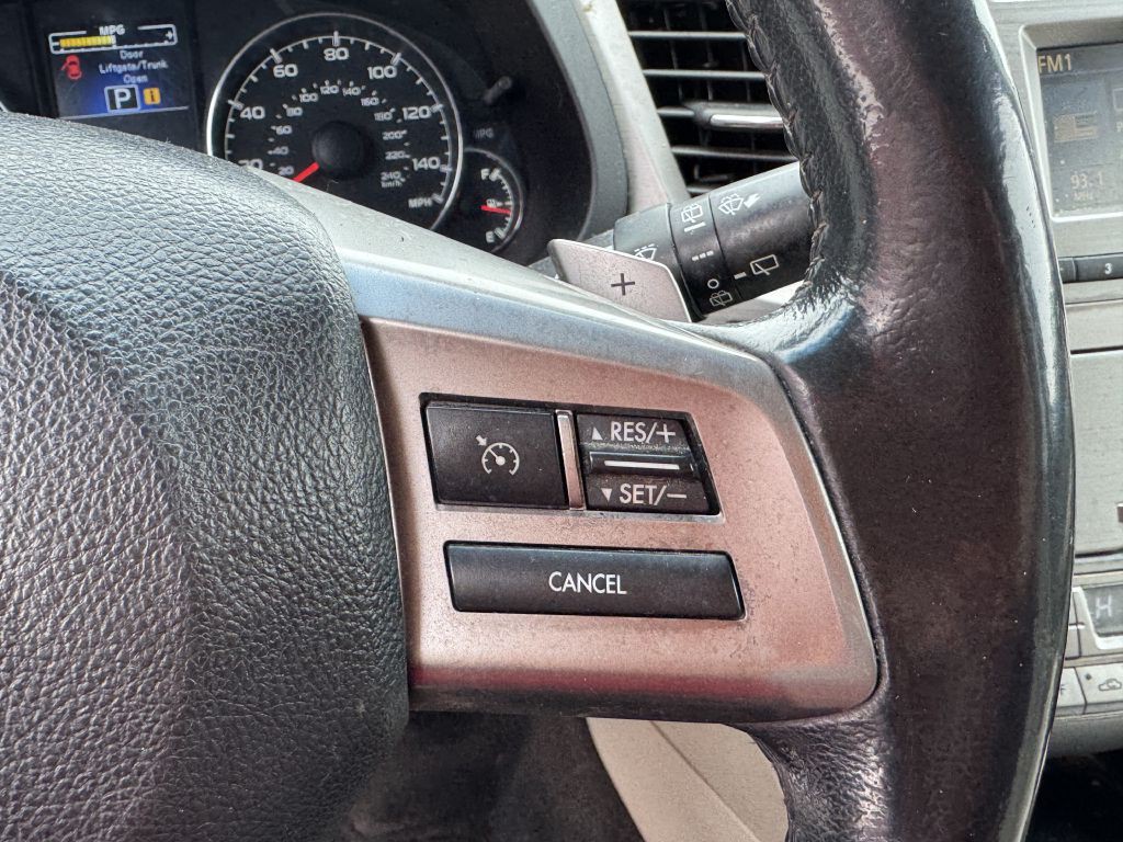 2014 Subaru Outback Image 15