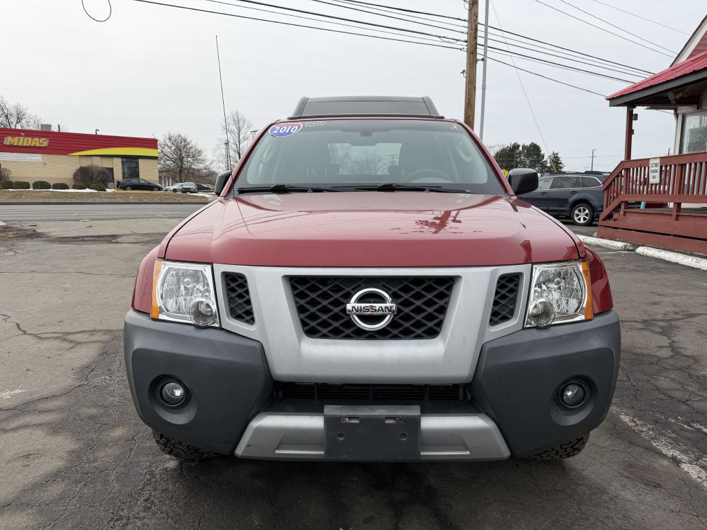2010 Nissan Xterra Image 2