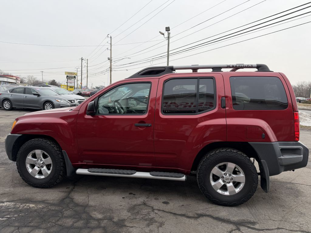 2010 Nissan Xterra Image 3