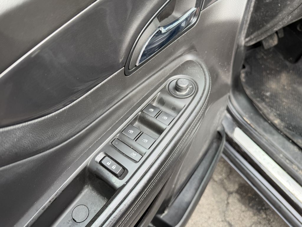 2018 Buick Enclave Image 8