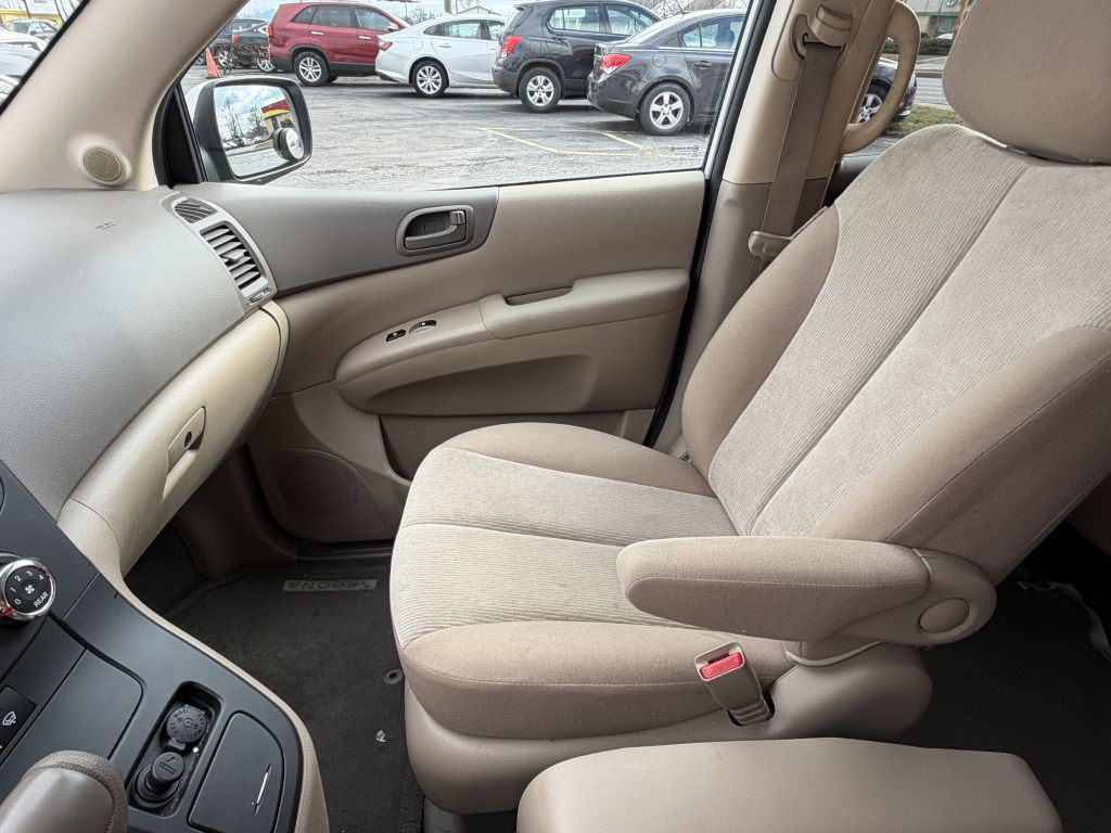 2014 Kia Sedona Image 13