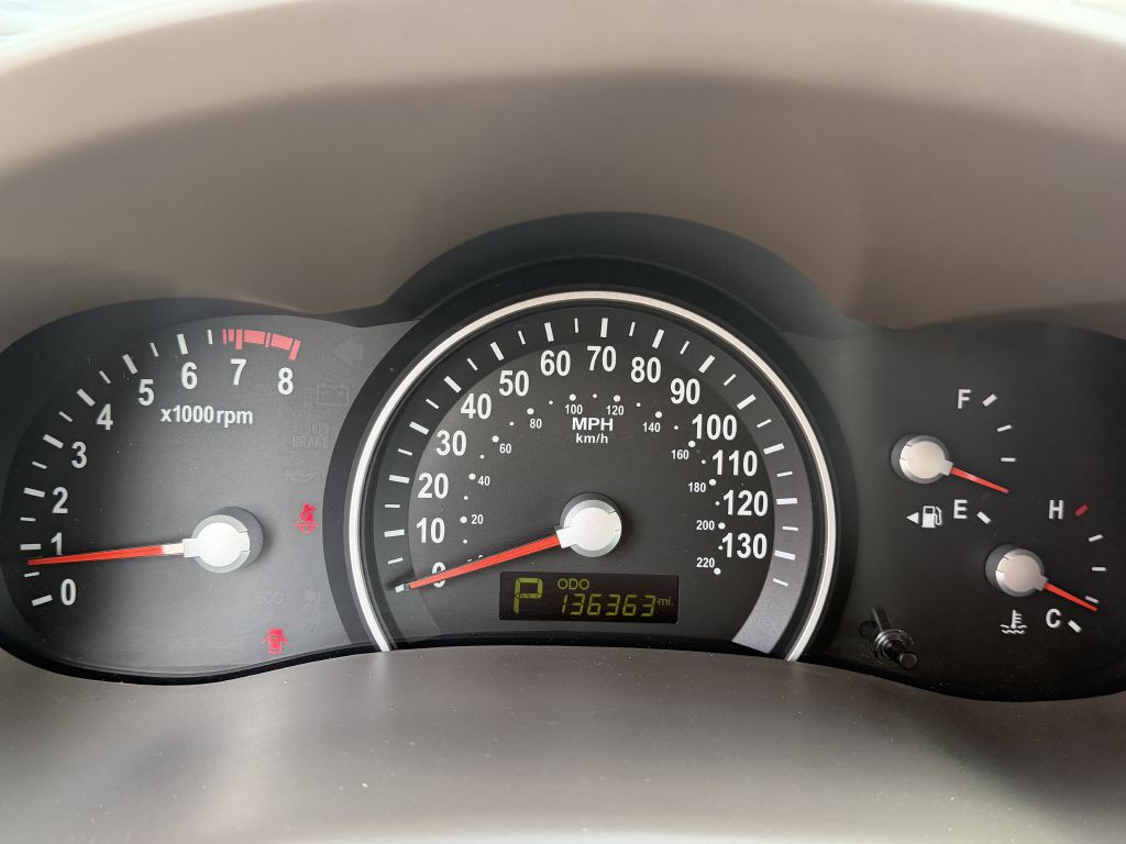 2014 Kia Sedona Image 17