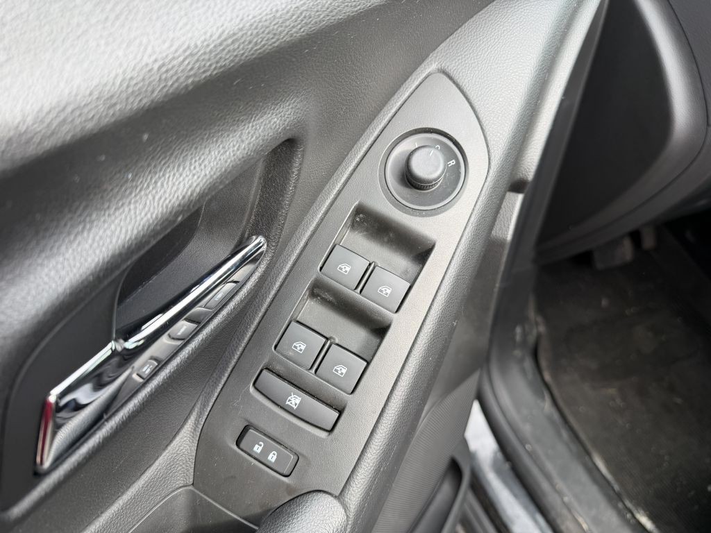 2016 Chevrolet Trax Image 8