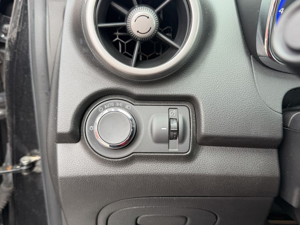 2016 Chevrolet Trax Image 14