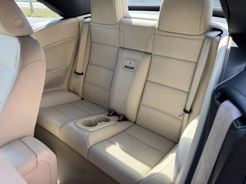 2012 Volkswagen Eos Image 5