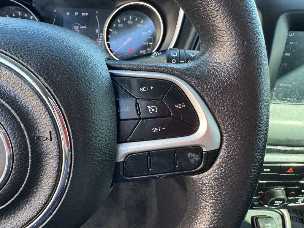 2019 Jeep Compass Image 16