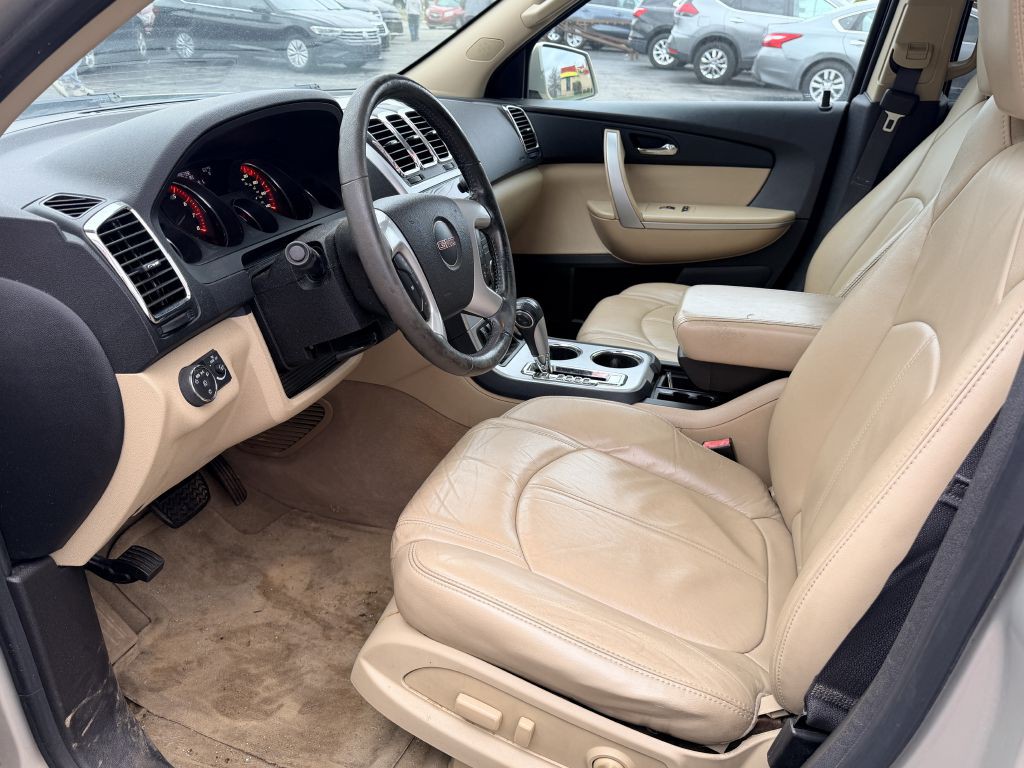 2012 GMC Acadia Image 11
