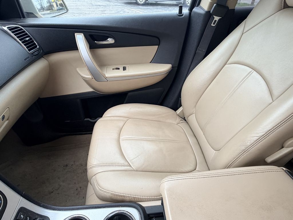 2012 GMC Acadia Image 15