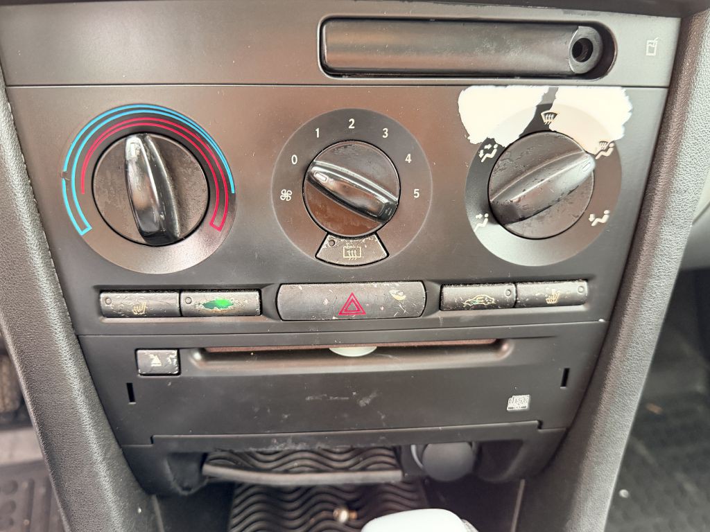 2005 Saab 9-3 Image 19