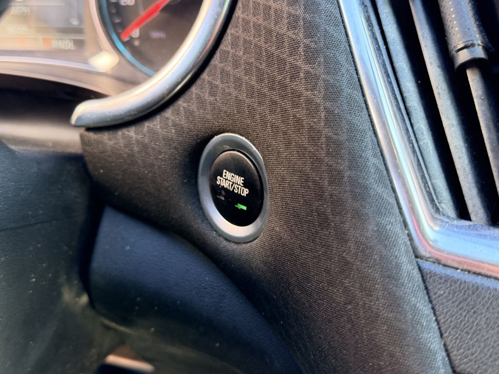 2018 Chevrolet Malibu Image 21