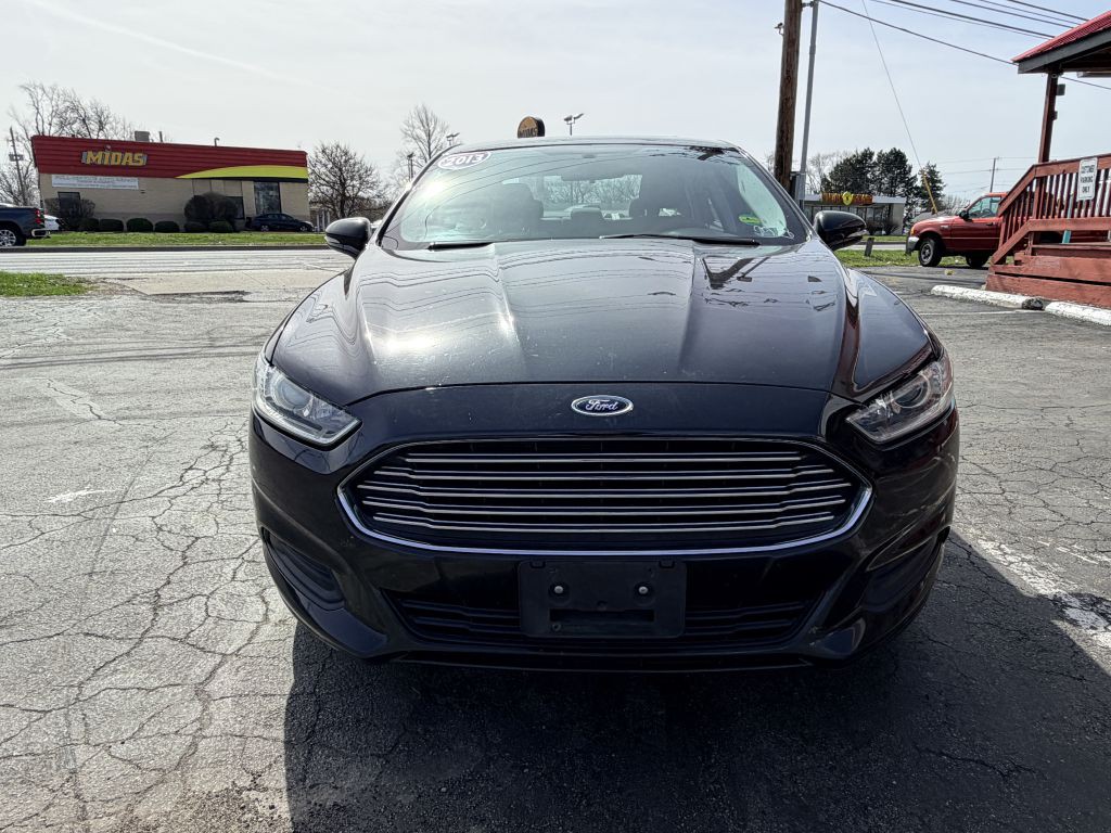2013 Ford Fusion Image 2