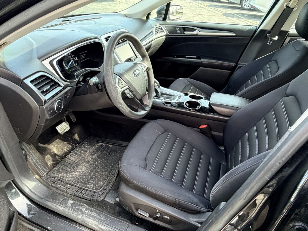 2013 Ford Fusion Image 9