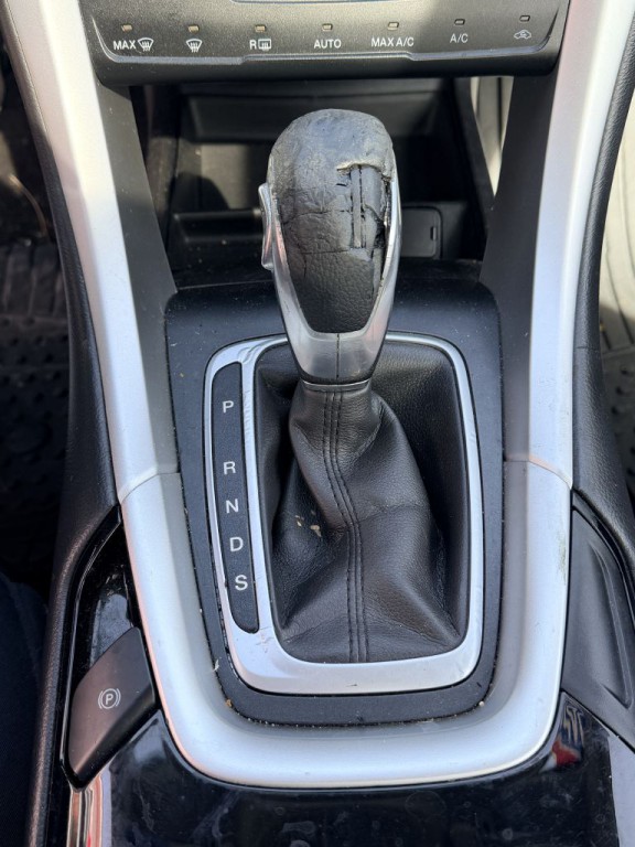 2013 Ford Fusion Image 16