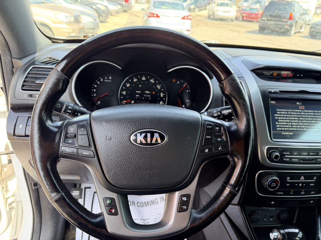 2014 Kia Sorento Image 12