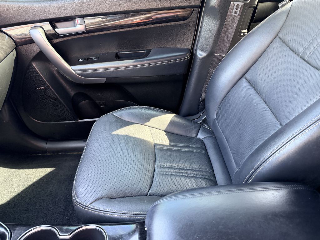 2014 Kia Sorento Image 14