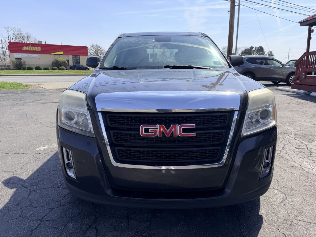 2013 GMC Terrain Image 2