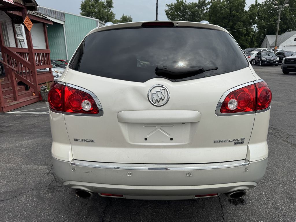2011 Buick Enclave Image 4