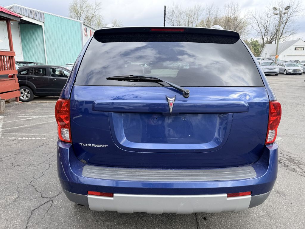 2008 Pontiac Torrent Image 4