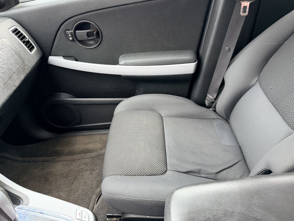 2008 Pontiac Torrent Image 12