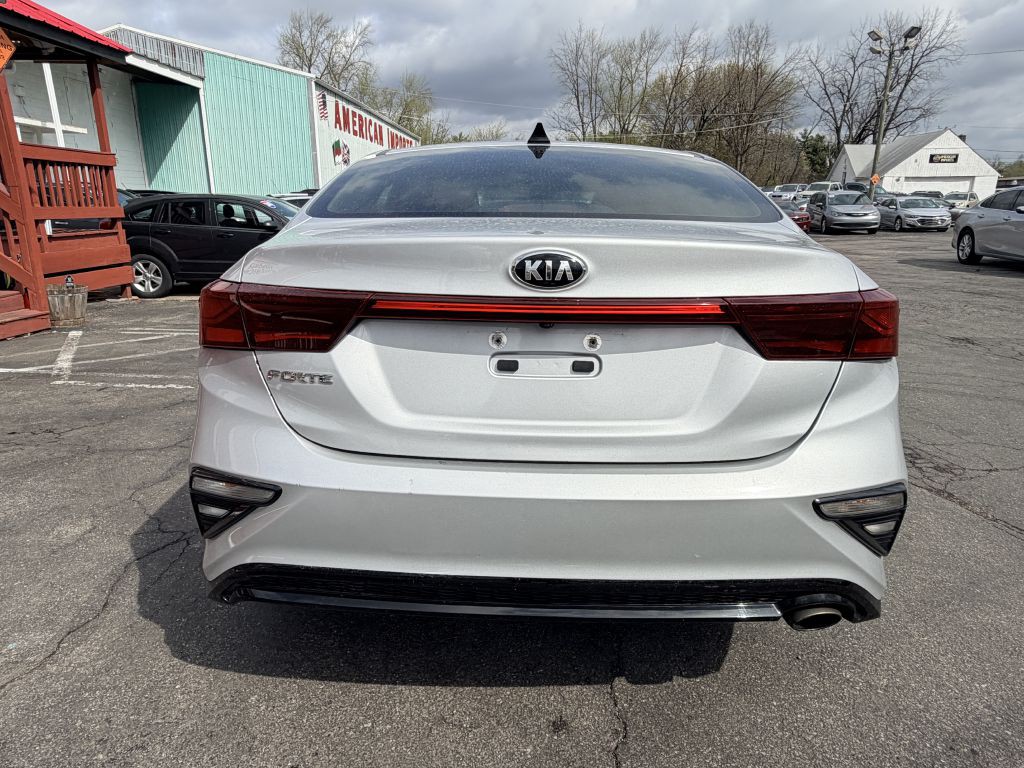 2021 Kia Forte Image 4