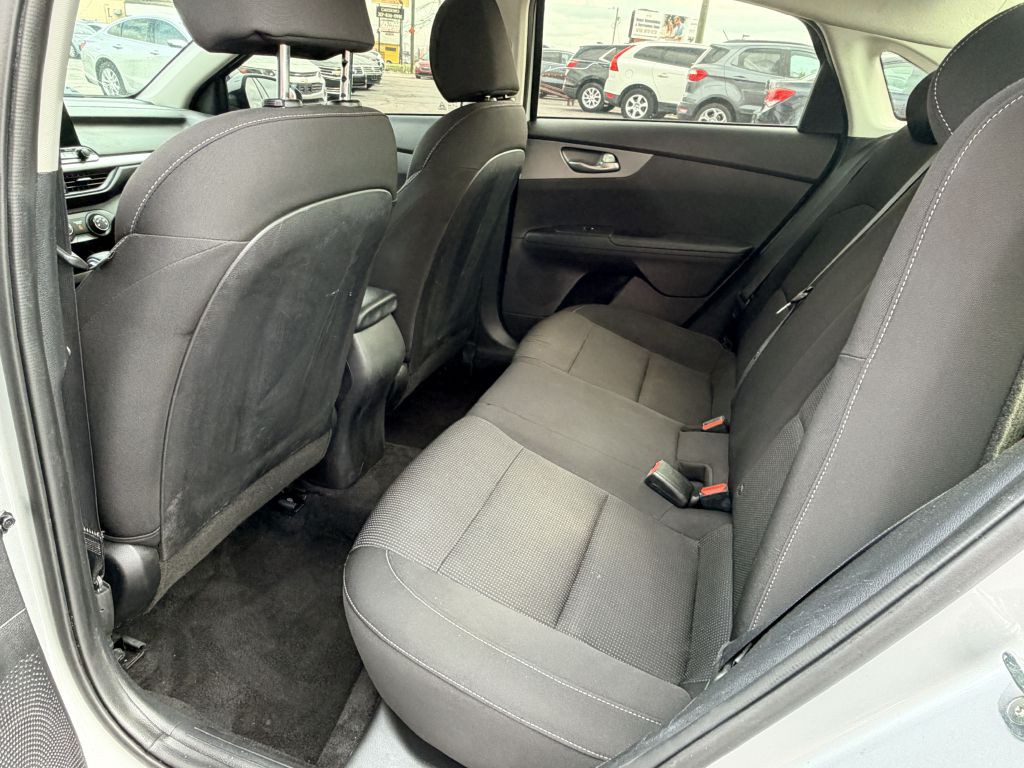 2021 Kia Forte Image 5