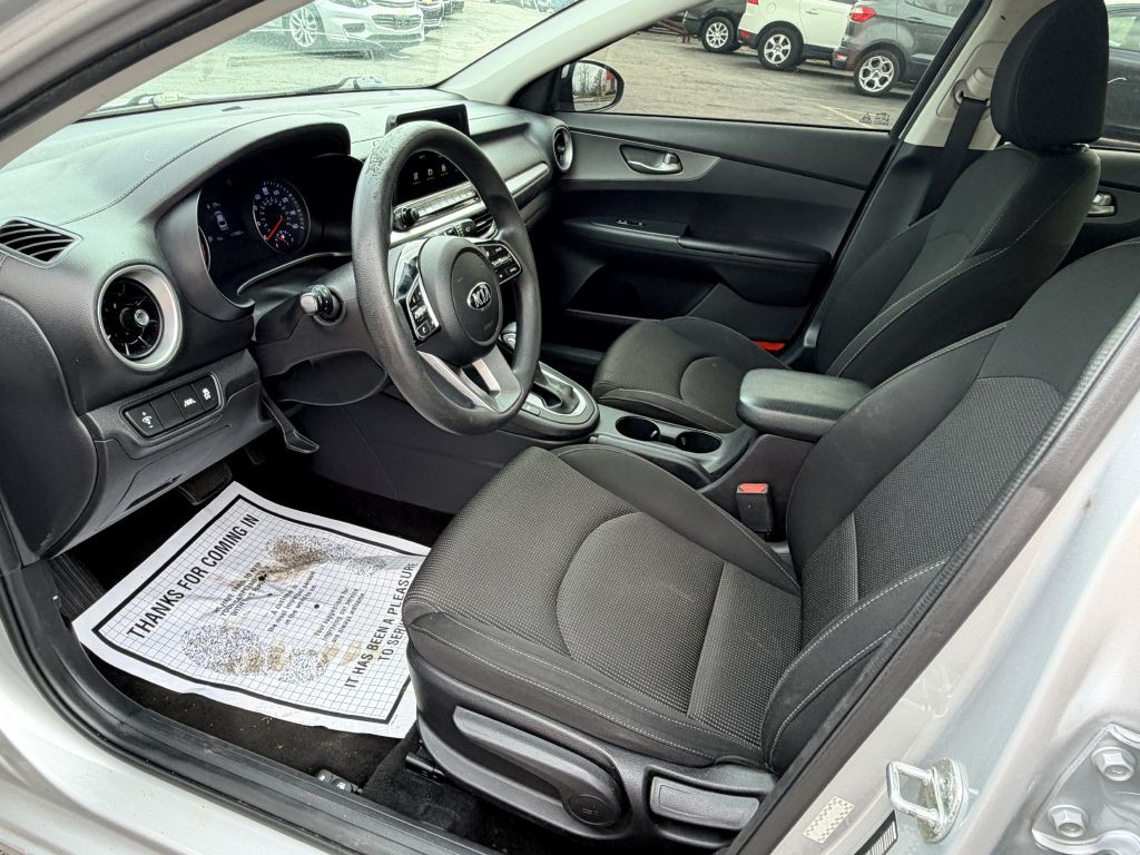 2021 Kia Forte Image 8