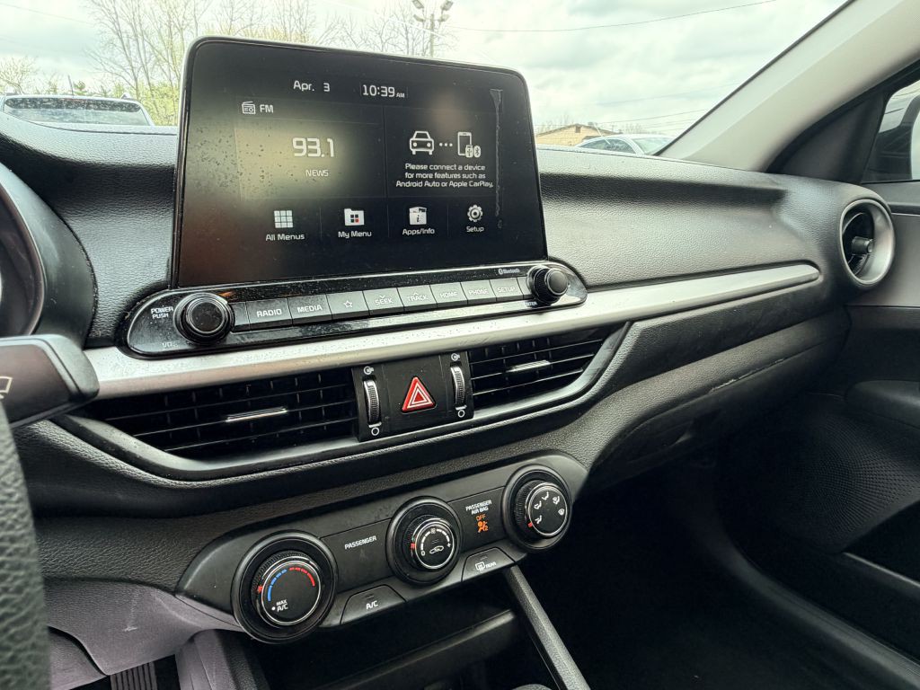 2021 Kia Forte Image 10