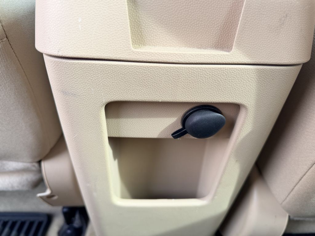 2009 Ford Escape Image 7