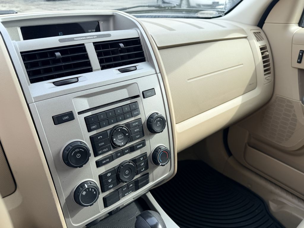 2009 Ford Escape Image 13