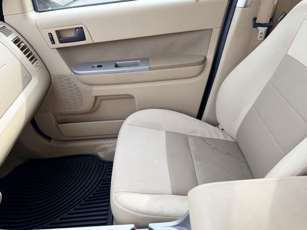 2009 Ford Escape Image 14