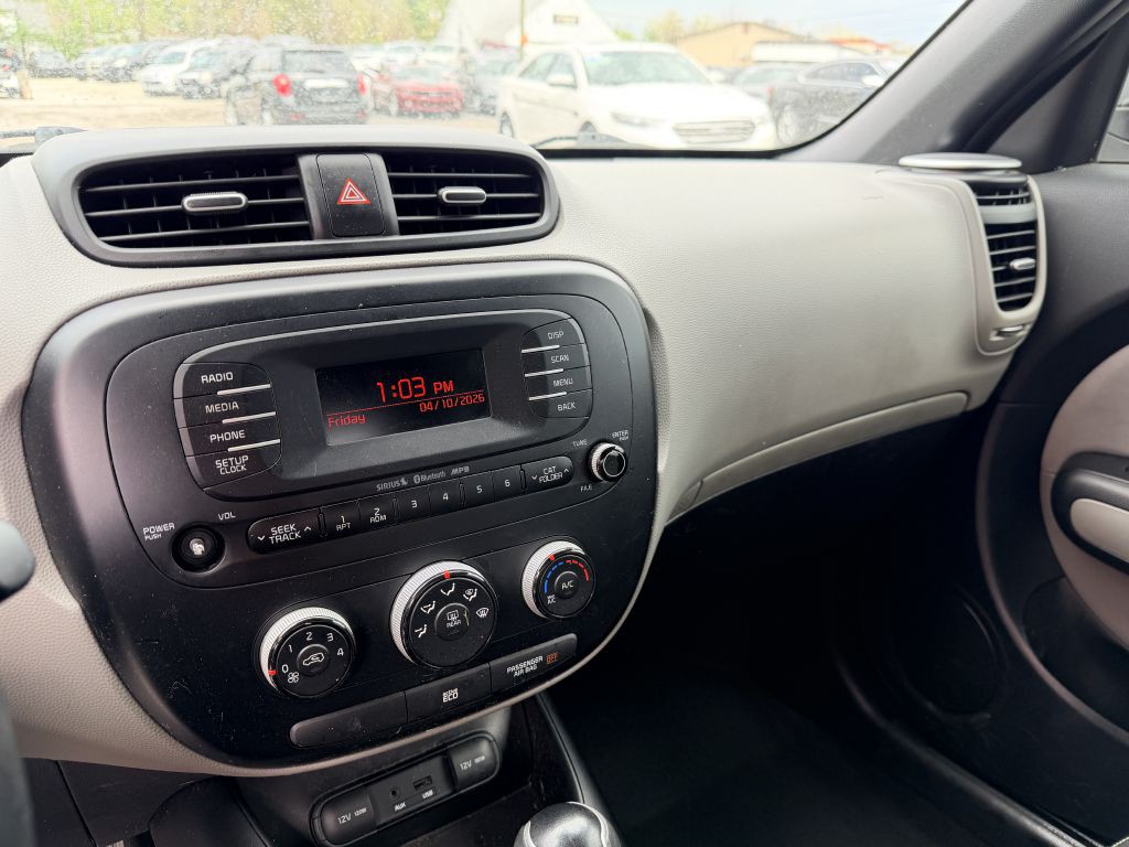 2014 Kia Soul Image 11