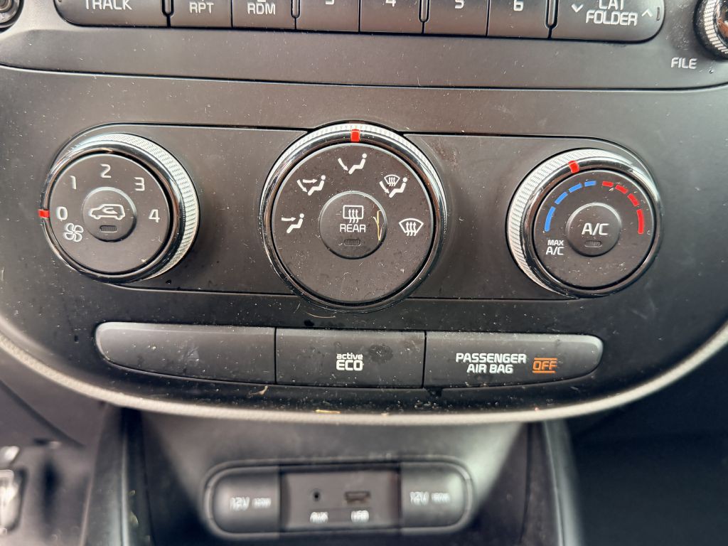 2014 Kia Soul Image 18