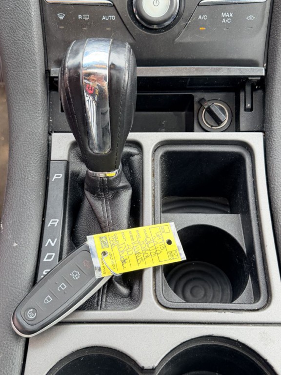 2018 Ford Taurus Image 19