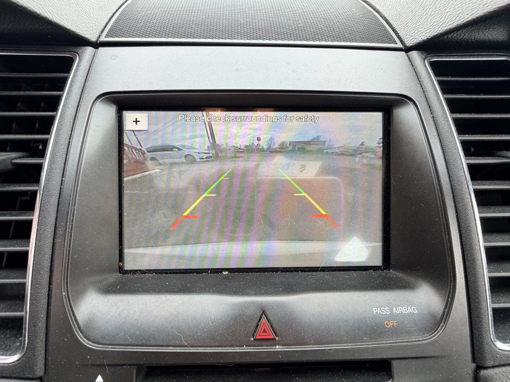 2018 Ford Taurus Image 23