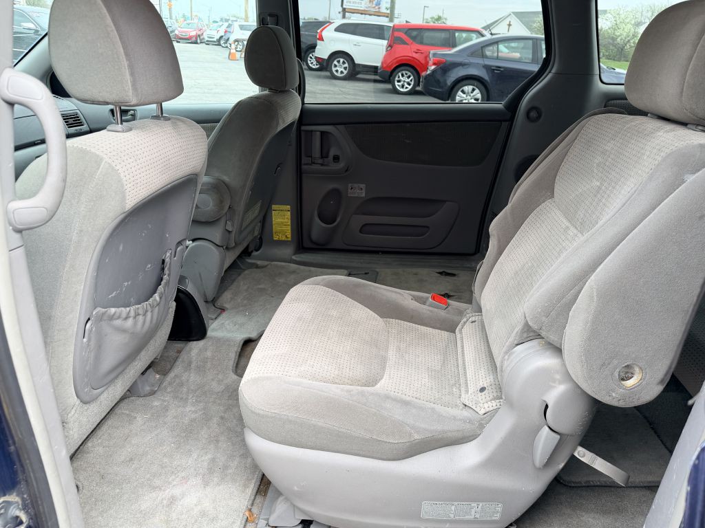 2006 Toyota Sienna Image 7