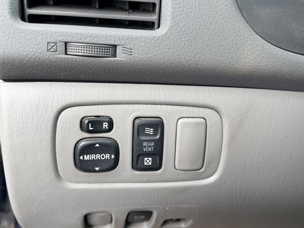 2006 Toyota Sienna Image 14