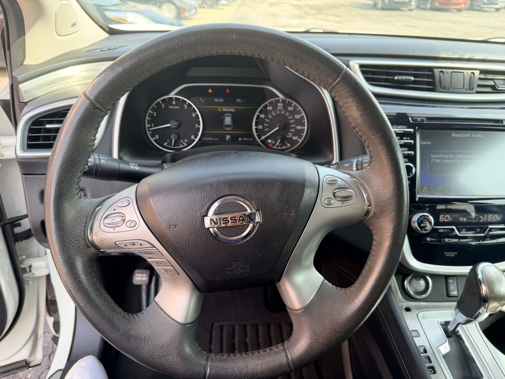 2017 Nissan Murano Image 11