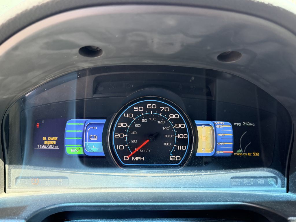 2010 Ford Fusion Image 16