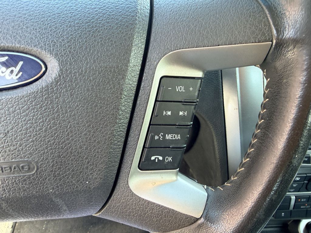 2010 Ford Fusion Image 15