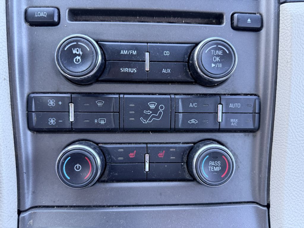 2011 Ford Taurus Image 18