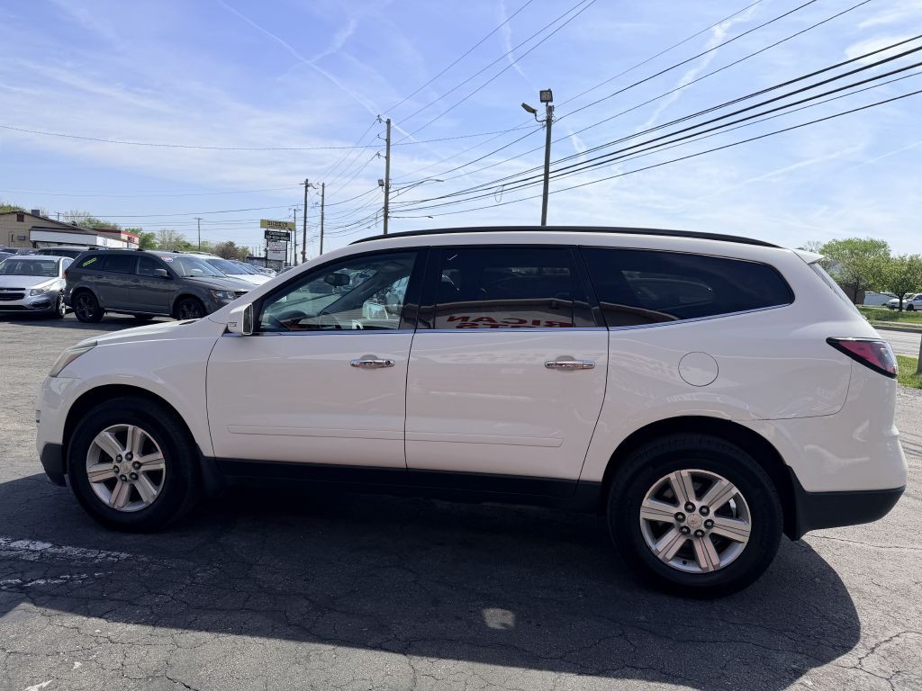 2013 Chevrolet Traverse Image 3